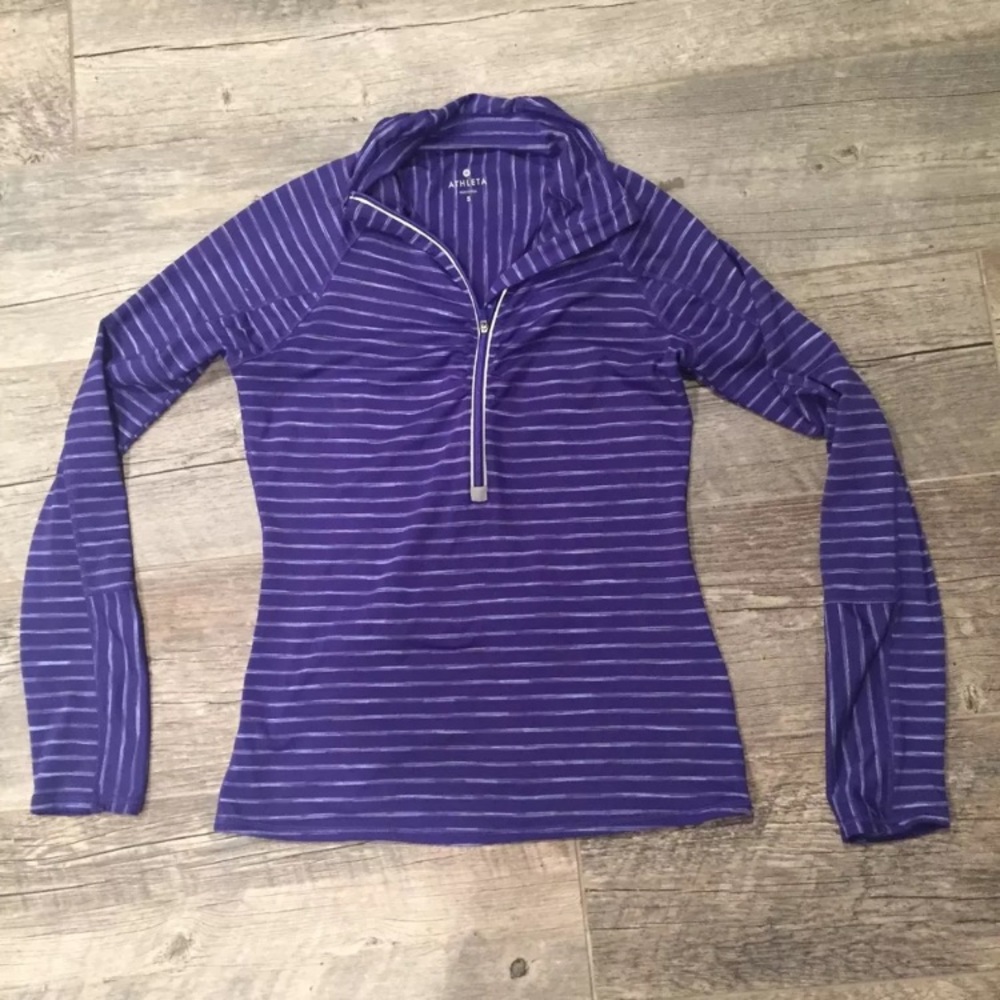 ATHLETA HALF ZIP SIZE SMALL